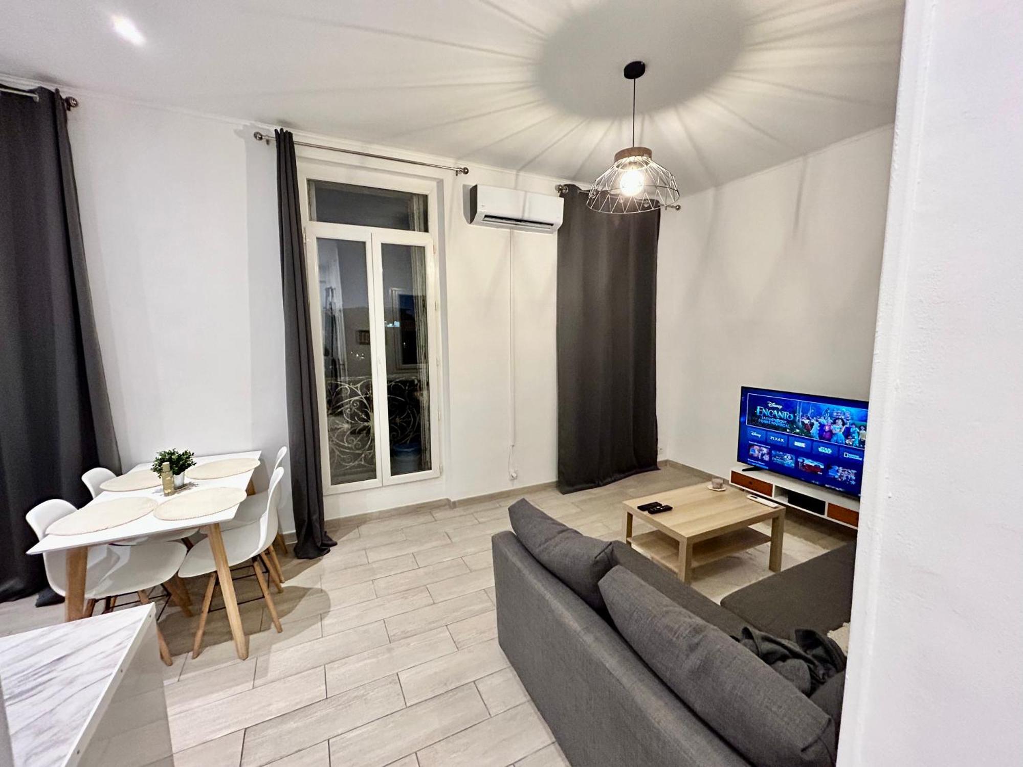 Lumineux 2 Pieces - Centre-Ville Climatise - Netflix Prime Canal - Bien Place Marselha Exterior foto