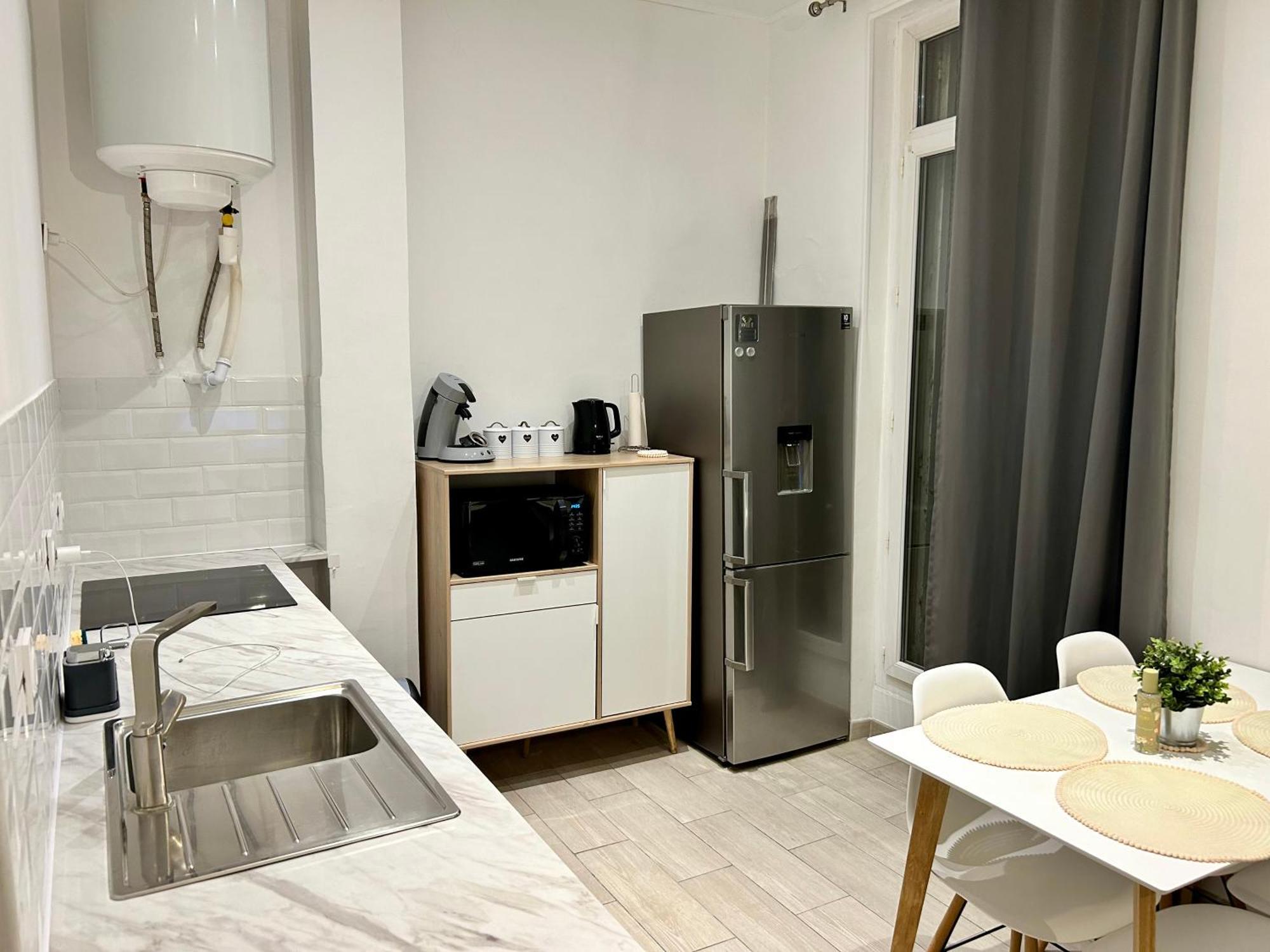Lumineux 2 Pieces - Centre-Ville Climatise - Netflix Prime Canal - Bien Place Marselha Exterior foto