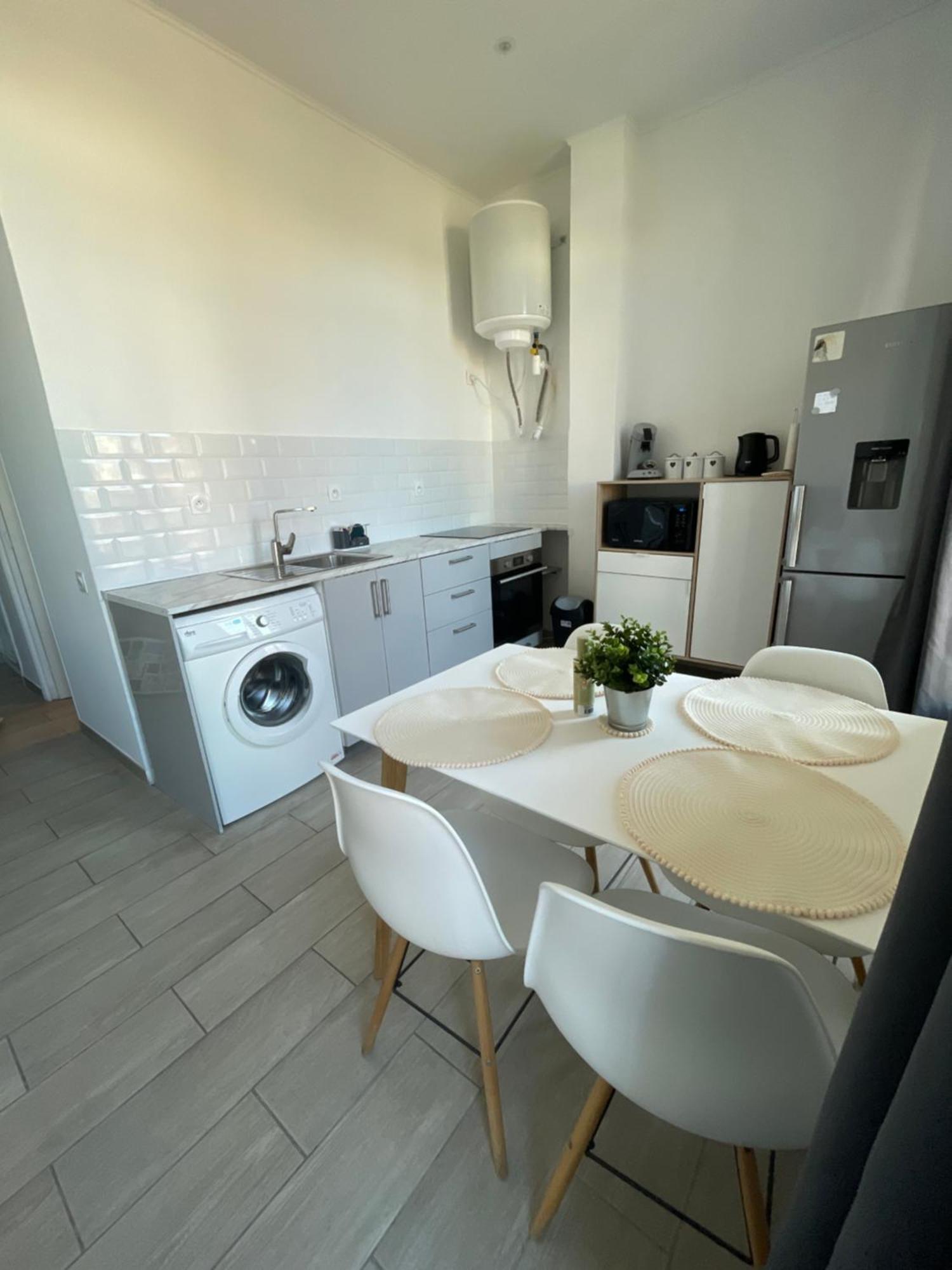 Lumineux 2 Pieces - Centre-Ville Climatise - Netflix Prime Canal - Bien Place Marselha Exterior foto